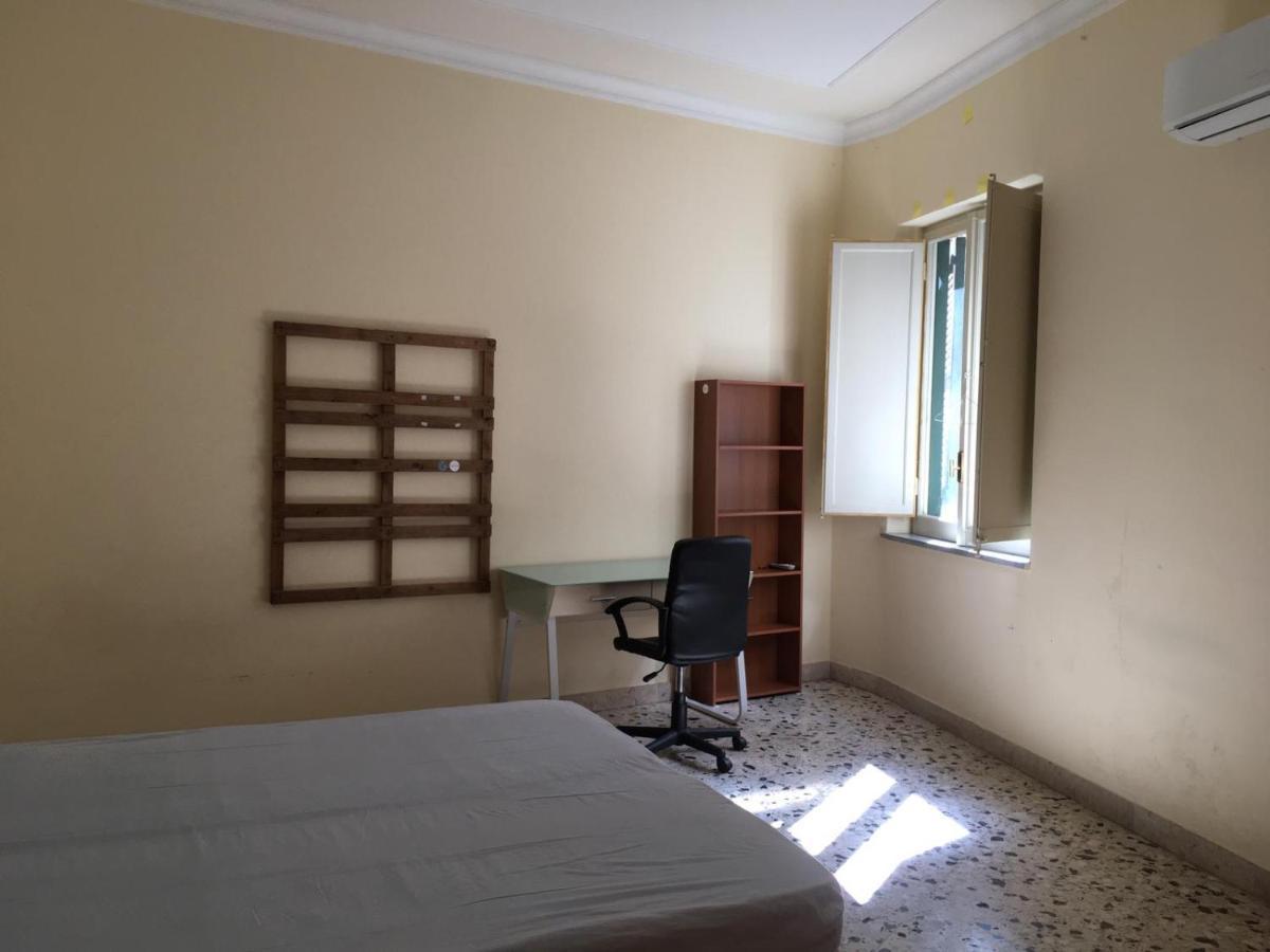 Stanza Privata In Appartamento Per Smart Working, Digital Nomads O Coliving Palermo Exteriör bild