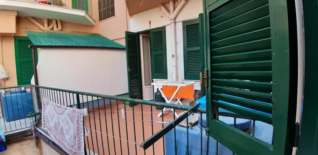 Stanza Privata In Appartamento Per Smart Working, Digital Nomads O Coliving Palermo Exteriör bild